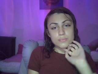 aliciaaxiom webcam model stream image