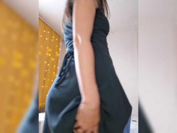 -Miila- webcam model stream image