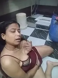 Priyadiwani webcam model stream image