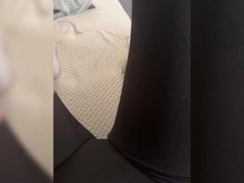Kristi-Lauraa webcam model stream image