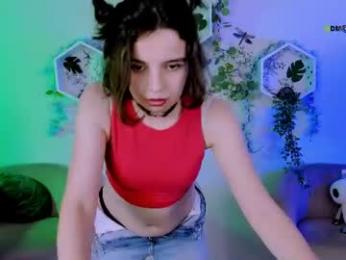 emma_bless_ webcam model stream image