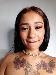 Liahdiaz_ webcam model stream image