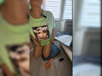 Miss-Sunshine webcam bongacams model stream image