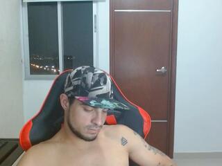 Andrew Oconner webcam model stream image