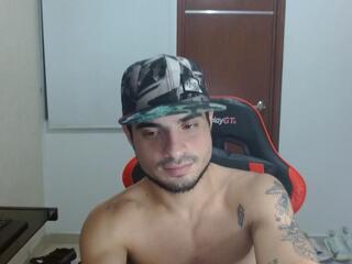 Andrew Oconner webcam model stream image