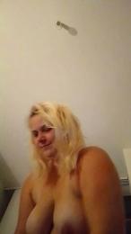 lapetitecoquin3 webcam model stream image