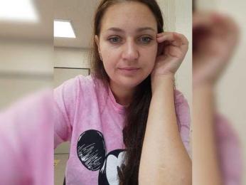 MiLAshKaA webcam model stream image