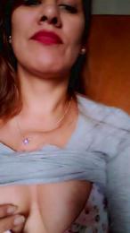 KRouge webcam model stream image