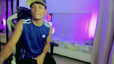 Angel_foxc webcam model stream image