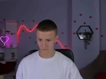 colin_storm webcam model stream image