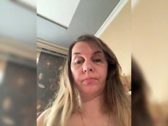 SweetMarina543 webcam model stream image