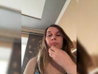 SweetMarina543 webcam model stream image