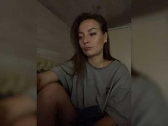Molly69x webcam model stream image