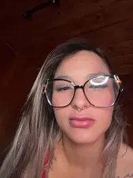 AliceStone19 webcam model stream image