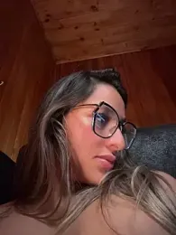 AliceStone19 webcam model stream image