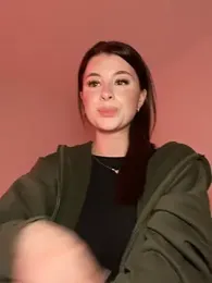 Mia-Minou webcam model stream image