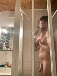Cestmoi84 webcam stripchat model stream image