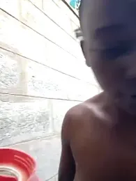 Broan_me webcam model stream image