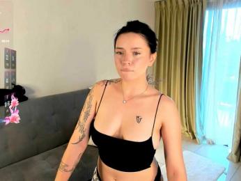 evelyne-xx webcam model stream image