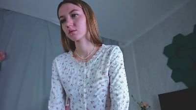 ElviraYorio webcam model stream image