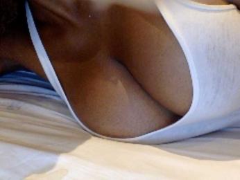juicylayla webcam model stream image