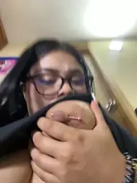 alissonfernandez_ webcam model stream image