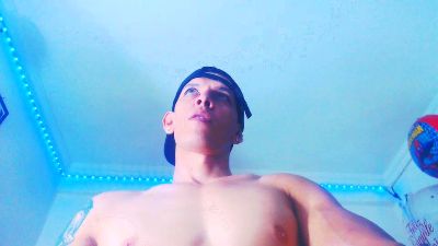 Eugy_dirty2022 webcam model stream image