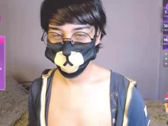 yuniorb webcam model stream image