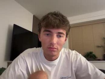 luciancrowe webcam model stream image