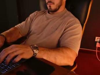 angeloeric webcam model stream image