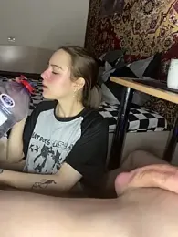 Flare0n webcam model stream image