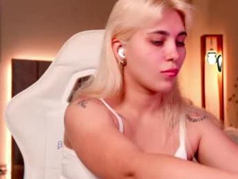 ah_hazyy webcam chaturbate model stream image