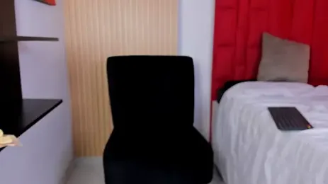 DomBoy_ webcam model stream image