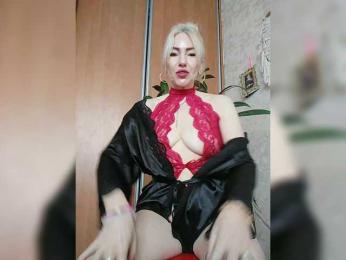 White00Pearl webcam model stream image