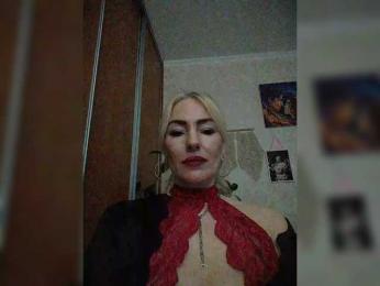 White00Pearl webcam model stream image