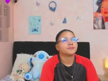 sara_mendez2_ webcam model stream image
