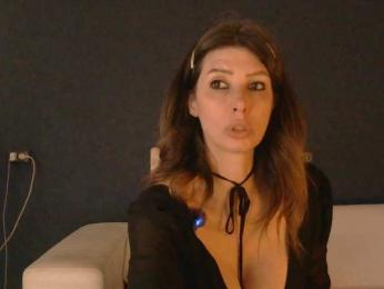 WhiteQueen888 webcam model stream image