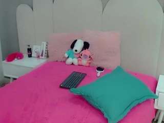 valentina-johnson webcam model stream image