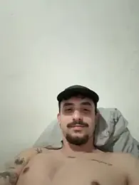 NovinnGB webcam stripchat model stream image