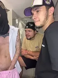 TheBatMansion webcam model stream image