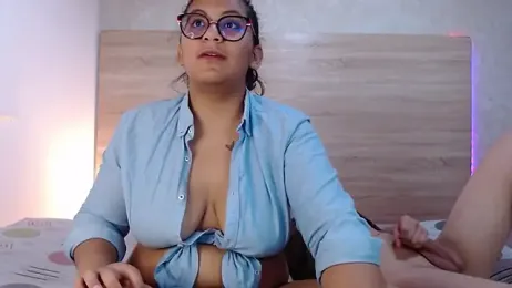 sashasalomefon webcam stripchat model stream image