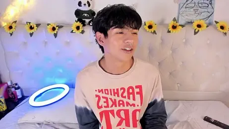 AleAurarashi webcam stripchat model stream image