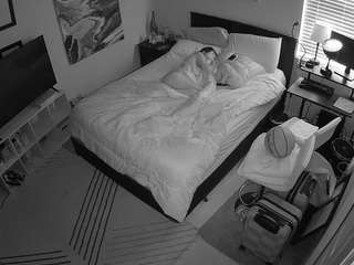 voyeurcam-hornyhostel-01 webcam model stream image