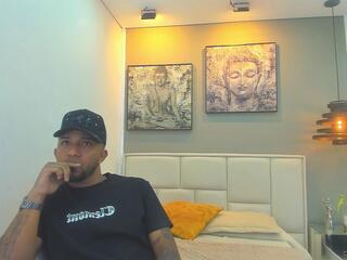 Jax Maxwell webcam model stream image