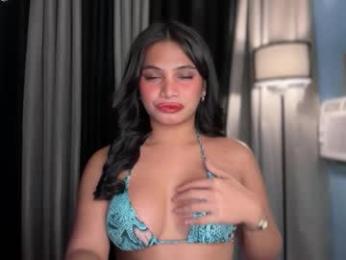 sweet_scarllet12 webcam model stream image