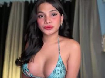 sweet_scarllet12 webcam model stream image