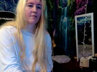 candismiths webcam model stream image