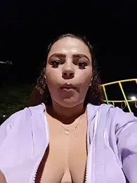 Mommy-Hot webcam stripchat model stream image