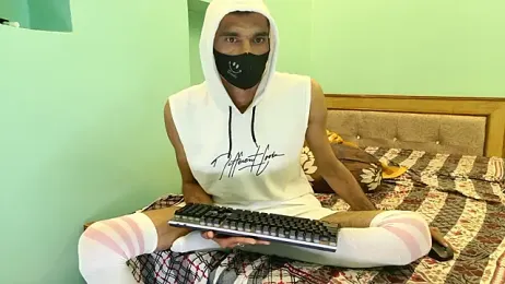 zihan777 webcam model stream image