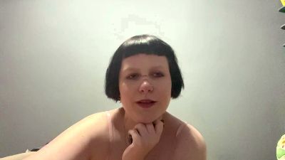 ErmelindaIng webcam model stream image